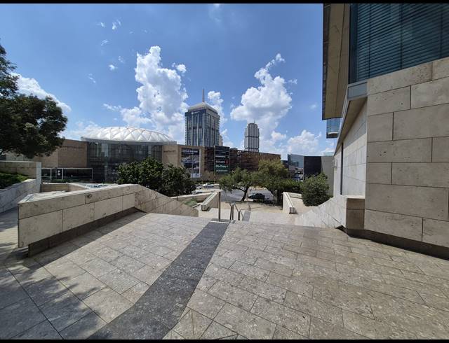 1,154M² OFFICE TO LET IN SANDTON CENTRAL